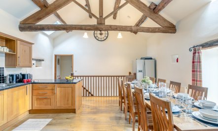5 Bed in Litton 7