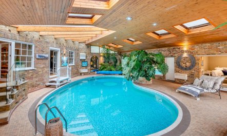 7 Bed in Furneux Pelham 1