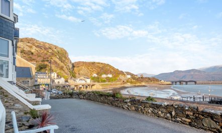 2 Bed in Barmouth 4