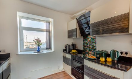 2 Bed in Barmouth 8