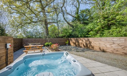 3 Bed in Bush