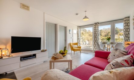 2 Bed in Millendreath 1