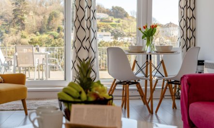 2 Bed in Millendreath 6