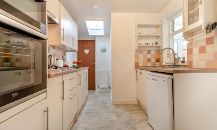 3 Bed in Weymouth 7