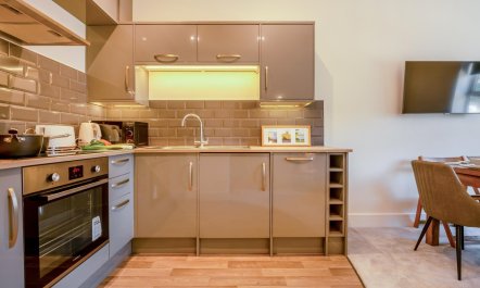 2 Bed in Swanage 2