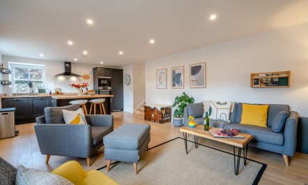 2 Bed in Dunkeld 1