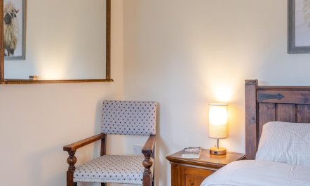 2 Bed in Beercrocombe 8