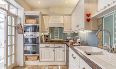 3 Bed in Weymouth 4