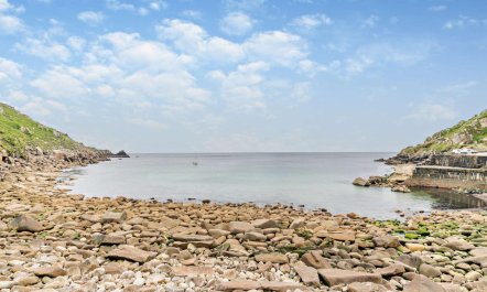 1 Bed in Lamorna 7
