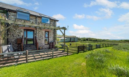 3 Bed in Stibb 4
