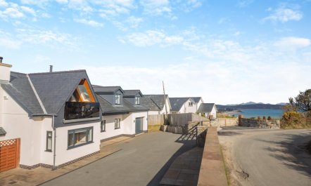 5 Bed in Bwlchtocyn