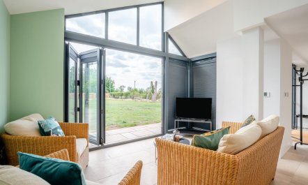 2 Bed in Thornton Le Moor 3