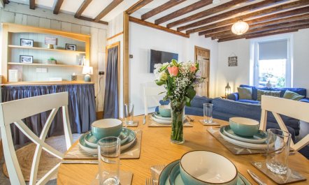 2 Bed in Abergynolwyn 2