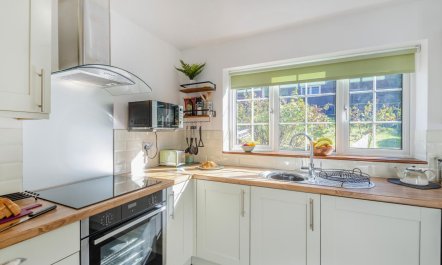 2 Bed in Abergynolwyn 1