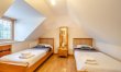 3 Bed in East Mills 8