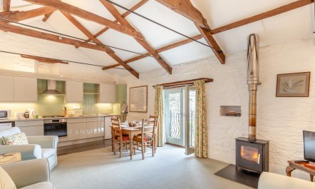 2 Bed in Launceston 1