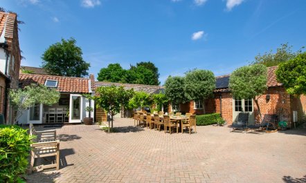 5 Bed in Walsingham 4
