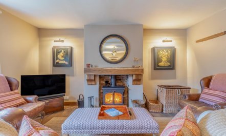 5 Bed in Walsingham 9
