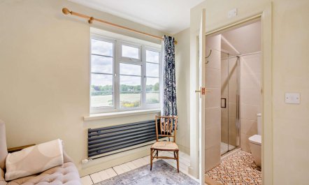 2 Bed in Holbrook 5