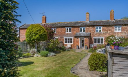 3 Bed in Orford 0