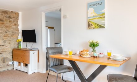 1 Bed in Newgale 5