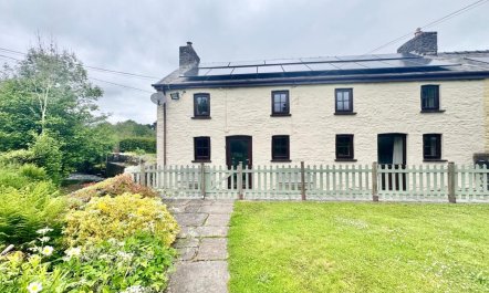 3 Bed in Pentre Bach 4