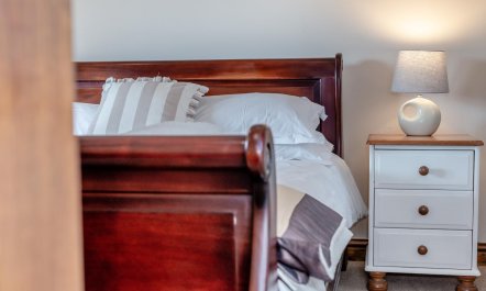 1 Bed in Woodford 8