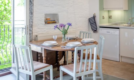 2 Bed in Launceston 2