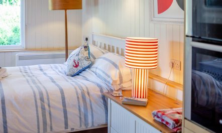 1 Bed in South Hams 9