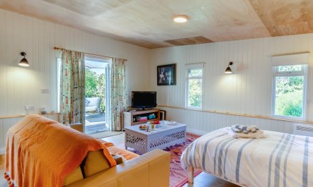 1 Bed in South Hams 5