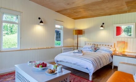 1 Bed in South Hams 8