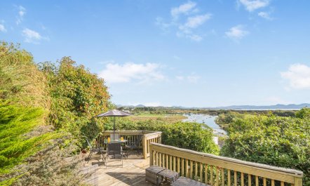 2 Bed in Pwllheli