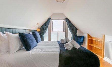 3 Bed in Coverack 7