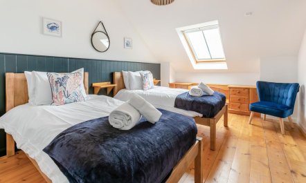 3 Bed in Coverack 8