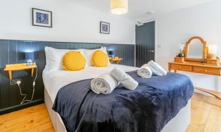 3 Bed in Coverack 9