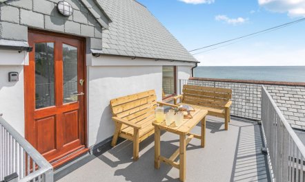 3 Bed in Coverack 5