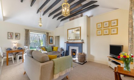 2 Bed in Cornhill-on-Tweed