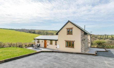 3 Bed in Bish Mill 1