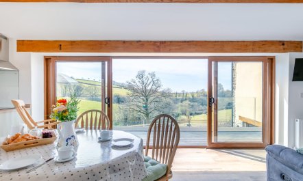3 Bed in Bish Mill 3