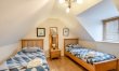 3 Bed in East Mills 7