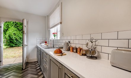 2 Bed in Doddington 9