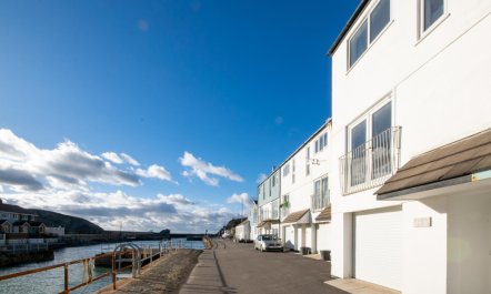 3 Bed in Portreath 2