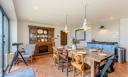 4 Bed in Llangower 7