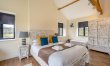 4 Bed in East Mills 4