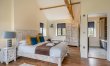 4 Bed in East Mills 5