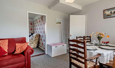 3 Bed in Bawdsey 5