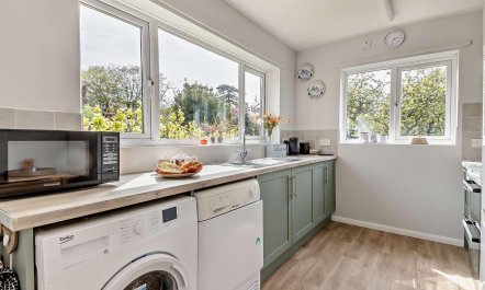 3 Bed in Bawdsey 8
