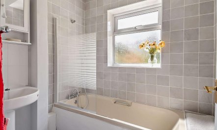 3 Bed in Bawdsey 6