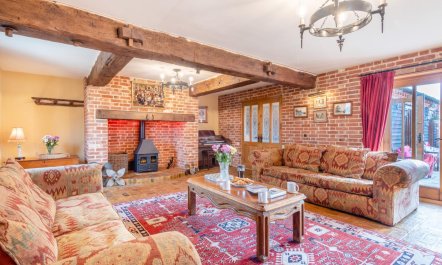 6 Bed in Wangford 6