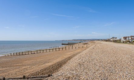 1 Bed in Pevensey Bay 1